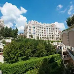 Dreams In La Apartment Golden Sands
