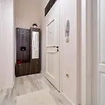 Dreams In La Apartment