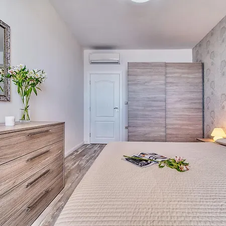 Dreams In La Appartamento Golden Sands